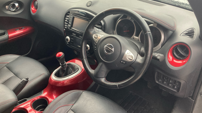 Nissan Juke 1.5 dCi Tekna 5dr Diesel Hatchback